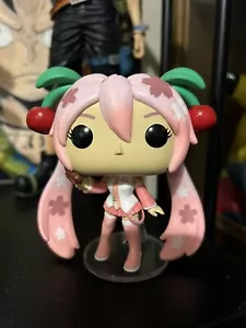 Funko Pop! Vinyl: Sakura Miku - Sakura Miku - Hot Topic (Exclusive) #945 - Picture 1 of 4