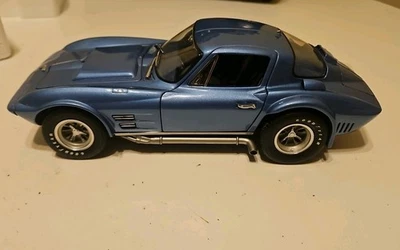 1/18 Exoto Chevrolet Corvette Grand Sport cupé azul 1963 Nassau prototipo CF399 Foto 1 de 4