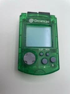 Scheda di memoria VMU unità di memoria visiva verde Sega Dreamcast HKT-7000 testata funziona! - Foto 1 di 8