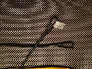 Bow String - Picture 1 of 3
