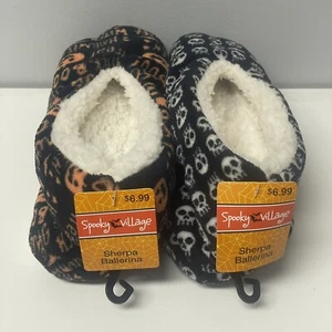 (2) Paar Größe 9-11 Spooky Village Sherpa Ballerina Slipper Schuhe Halloween warm - Bild 1 von 5