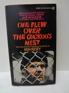 One Flew Over The Cuckoo's Nest - Kesey - Paperback - Picture 1 of 15