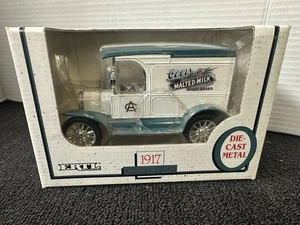 ERTL 1917 Coors Leche Malteada Die-Cast Metal Banco Escala 1/25 Modelo T con Caja MS9 - Imagen 1 de 6