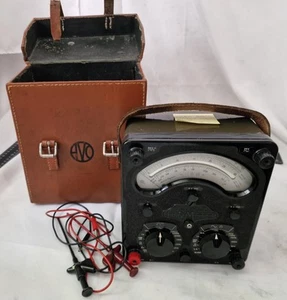 Universal Avometer Model 8 MK IV (9 MK IV) Multimeter - Bild 1 von 12