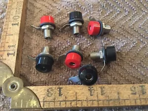 Lot of 4 Vintage Banana Jacks 2 Red & 2 Black Audio Ham Test Equipment NOS - Picture 1 of 1