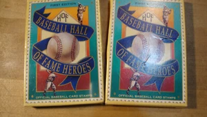 First Ed. Baseball Hall Of Fame Heroes Briefmarken Karten selten Lot von 2 eins versiegelt - Bild 1 von 4
