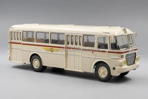Ikarus 620 bus, VEB Nahverkehr Dresden /beige/ - Imagen 1 de 4