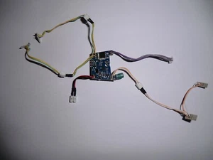 1x Carrera Digital 132 Decoder 26732 'Klein' mit Licht Vorn + Hinten -- NEU --- - Bild 1 von 3