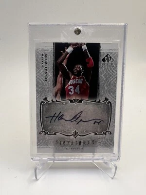 2006-07 Upper deck  Signature Series Hakeem Olajuwon auto #SPS-HO - Image 1 of 2