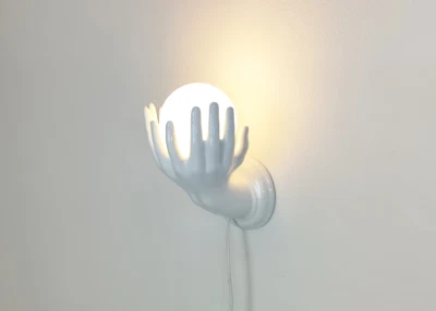 Ceramic wall lamp, hands with ball / globe, vintage 1980s sconce - Image 1 of 4