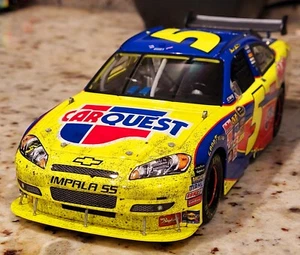 2009 #5 Mark Martin CARQUEST Chevy Impala SS Chicagoland Raced Win 1:24 Diecast - Picture 1 of 15