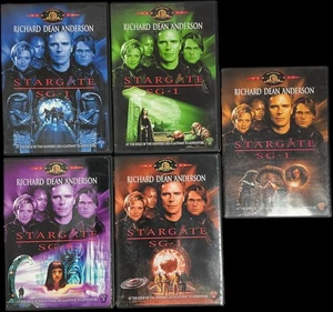 Stargate SG-1 Season 1 DVD • 5-Disc Set • Complete Season • Sci-Fi TV Show - Picture 1 of 2