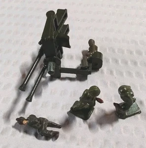 Torretta + persone DINKY TOYS vintage  - Foto 1 di 6