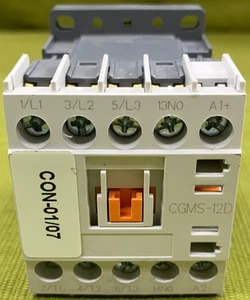 Carlo Gavazzi CGM-12A (D), mini relé de sobrecarga, contactor de montaje directo - Imagen 1 de 2
