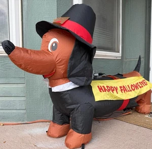 Aufblasbarer Weiner Hund Dackel Falloweiner Happy Halloween 4ft Hof Deko - Bild 1 von 3