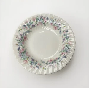 Wedgwood Angela Swirl 1 x Tazón de pasta/sopa con borde aspecto sin usar 21,50 cm - Imagen 1 de 5