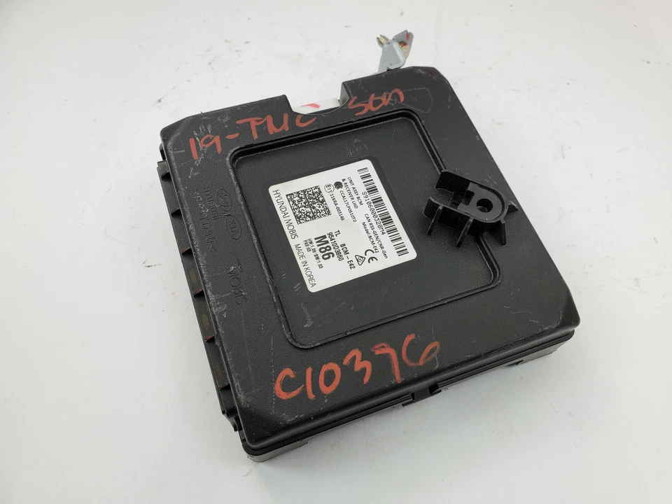 2019 Hyundai Tucson  Body Comfort Control Module BCM 116RA-003146 OEM - Image 1 of 4