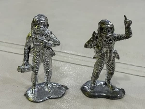 Vintage Lot Of 2 Bright Silver Hard Plastic Spaceman 2.25” Tall VG Condition. - Picture 1 of 2
