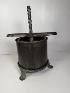 Vintage Juicy Fruit Press No.3 Cast Iron 3 Qt O.P. Schriver Co. Cincinnati OH - Picture 1 of 8
