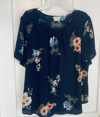 Van Heusen 女式花卉上衣 XL 码/TG 短袖涤纶上衣优雅工作 — 第 1/3 张图片