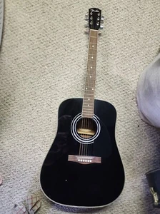 Fender DG-99 Acoustic Guitar with strap and strings - Picture 1 of 9