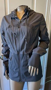 LULULEMON Women’s Dance Studio Jacket Hood Reversible Size 8 Gray Striped READ - Picture 1 of 13