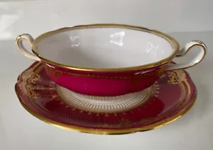 Vintage SPODE LANCASTER CRIMSON & Gold CREAM SOUP & SAUCER R8952 7 inch - Picture 1 of 13