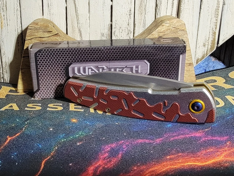 Wartech巧克力甜甜圈弹簧辅助开口袋刀带口袋夹 — 第 1/4 张图片