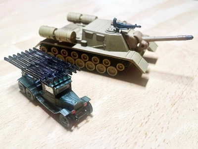 Lanzacohetes Katyusha BM-13 camión destructor tanque 1:100 2 modelos ISU-152 ZIS-6 Foto 1 de 4