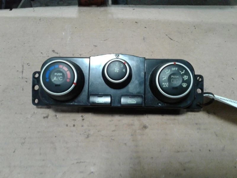 Controles de temperatura climática calor aire acondicionado 3 perillas manual HYUNDAI SONATA 2006-2008 Foto 1 de 4