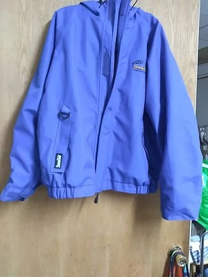 Gamehide  Waterproof Fishing Jacket Hood Viser Stormhide Size Large - Image 1 of 2