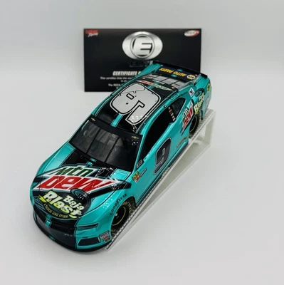 2018 Chase Elliott Baja Blast Elite Liquid Color - Image 1 of 4