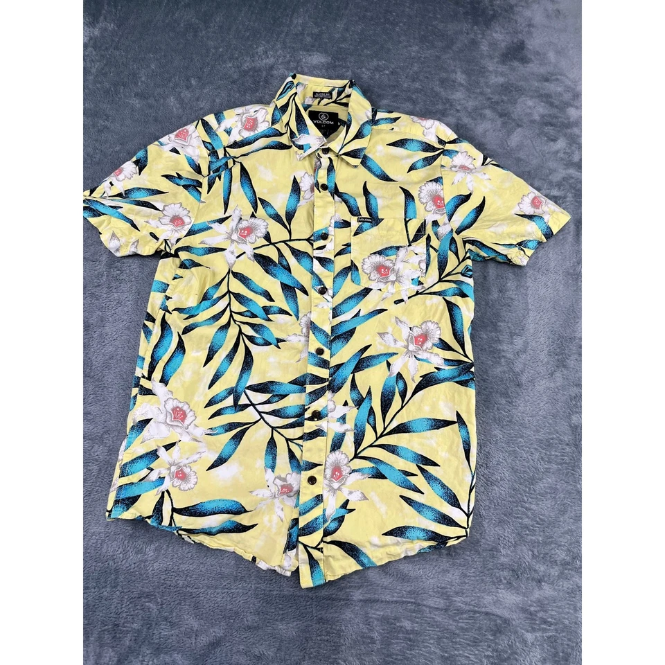 Men’s Volcom S Yellow Tropical Floral Short Sleeve Shirt – Excellent Condition - Image 1 of 4
