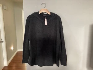 Victoria’s Secret Extra Small Black Hoodie - Picture 1 of 3