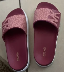 Michael kors slippers - Picture 1 of 2