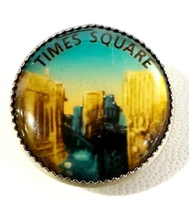 TIMES SQUARE NYC NEW YORK USA TRAVEL SOUVENIR 3/4" Picture Sewing Button - Picture 1 of 2