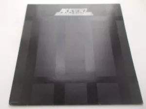 1985 Alcatraz "Disturbing The Peace" UK Capitol LP A-1/B-1 Press - Picture 1 of 6