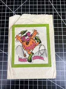 Sacchetto regalo vintage 1980 sei bandiere montagna magica bloop troll carta effimera - Foto 1 di 7