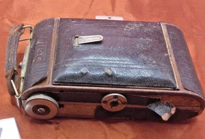 VINTAGE CERTOSPORT DOLLY 120 CAMERA UNTESTED BN37 - Picture 1 of 7