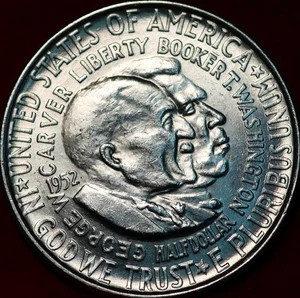 Uncirculated 1952 Washington/Carver Silver Commemorative Half Dollar - Picture 1 of 2