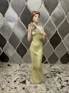 Royal Dux Dame im gelben Kleid Figur signiert Made in Czechoslovakia - Bild 1 von 7