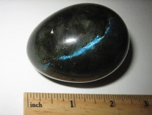 2.1" PULIDO NATURAL LABRADORITA CRISTAL PIEDRA MINERAL HUEVO MADAGASCAR 120 gramos - Imagen 1 de 10