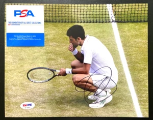 NOVAK DJOKOVIC SIGNED 8X10 PHOTO WIMBLEDON US FRENCH AUSTRALIAN OPEN PSA/DNA - Picture 1 of 1