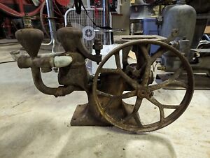 Antique Monarch Automatic Electric Water System Well Pump