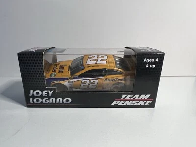 Joey Logano #22 AutoTrader.com 2014 Ford Fusion Team Penske 1:64 Limited Edition - Image 1 of 4