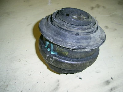 Mercedes-Benz W210 E 300TD Engine Mount Motor Mount 2022402817 Engine Front Left - Image 1 of 2