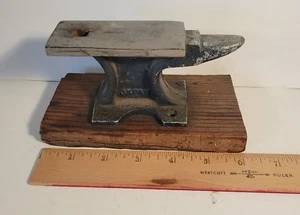 Small Benchtop Anvil Japan on the Side Secured to a Block of Wood - Picture 1 of 7