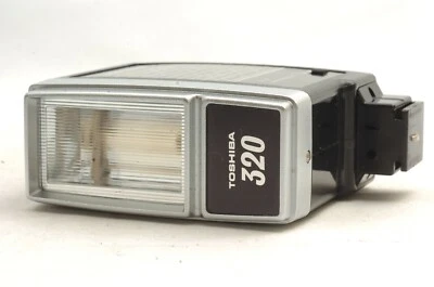 @ SakuraDo Camera @ Vintage Toshiba 320 TS-220 Shoe-Mount Flash Made in Japan - Image 1 of 4