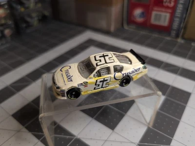 Toyota Mike Skinner #52 Crusader Action 2012 personalizado 1/64 Foto 1 de 4