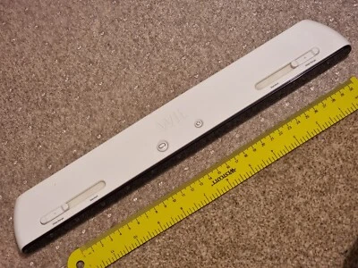 NINTENDO WII OFFICIAL GENUINE WIRELESS ULTRA SENSOR BAR Wide Angle White Wii U - Image 1 of 2